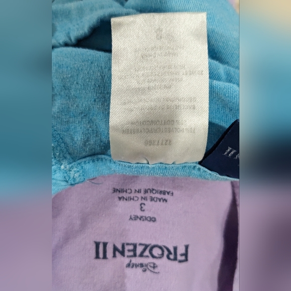 Frozen shirt bundle - Picture 4 of 4
